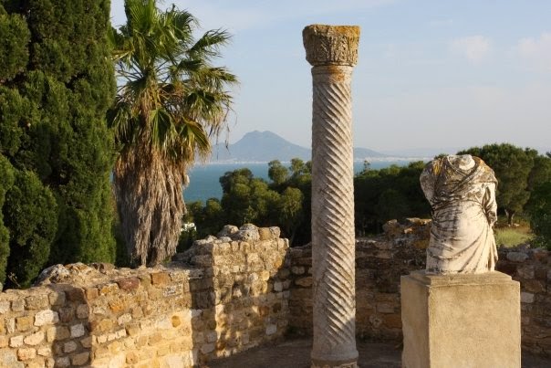 Riding the Train in Tunisia (And The Perils of Hiring a Tour Guide)